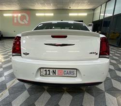 کرایسلەر 300